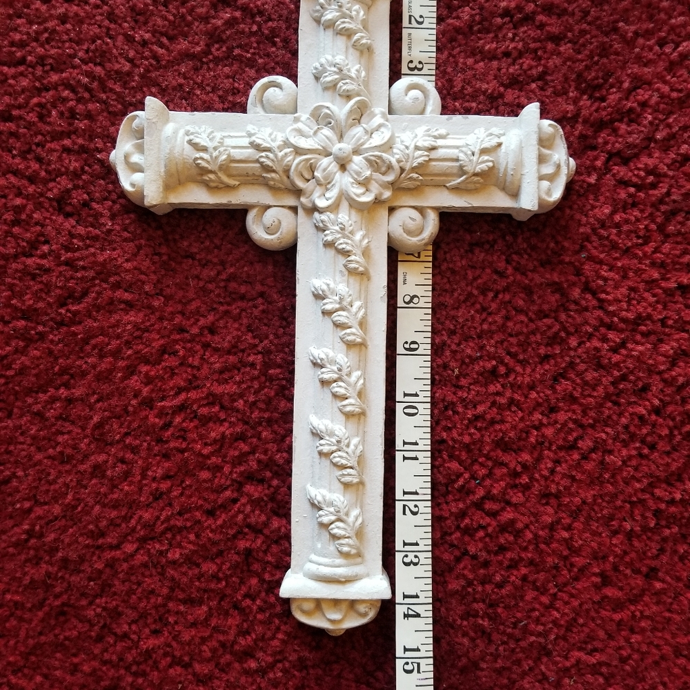 Cross Wall Decor - Picture 3 of 4